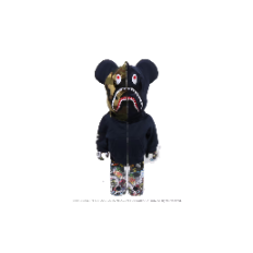 A BATHING APE (BAPE)